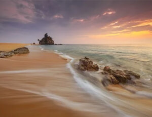 利物浦队在友谊赛中大胜，四球绽放红色风暴