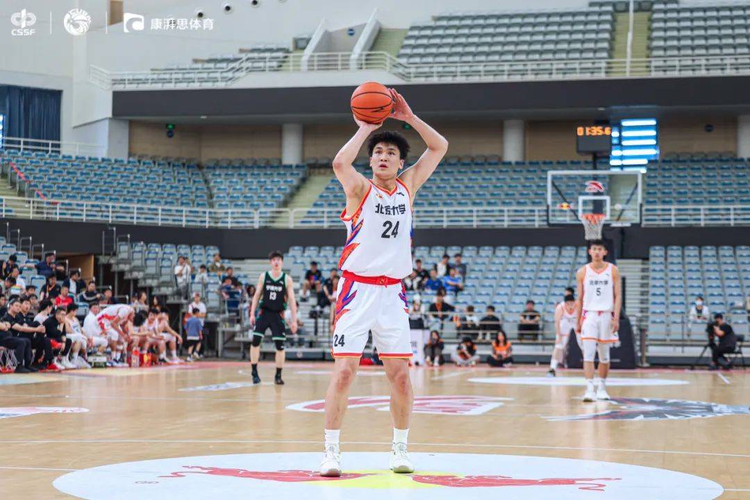 北京大学男篮队史第五次夺CUBAL全国总冠军